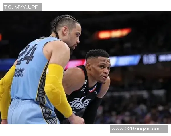 莱昂纳德:狄龙具有极强的好胜心 对抗他是一次难得的挑战